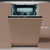 Hotpoint HP2IE10CS80UK Slimline Integrated Dishwasher