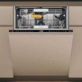 Whirlpool W8IHF58TU Integrated Dishwasher: in Black - W8I HF58 TU UK