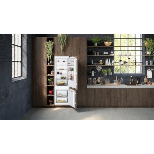 Neff KI5872FE0G 70/30 Built-in Low Frost Fridge Freezer
